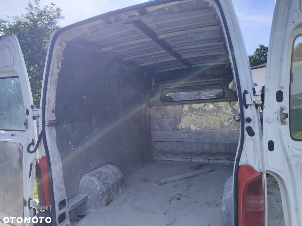Renault Master - 6