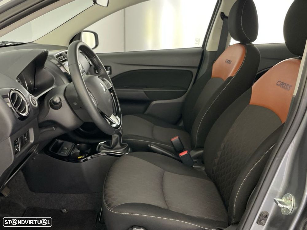 Mitsubishi Space Star 1.2 Intense Cross - 11
