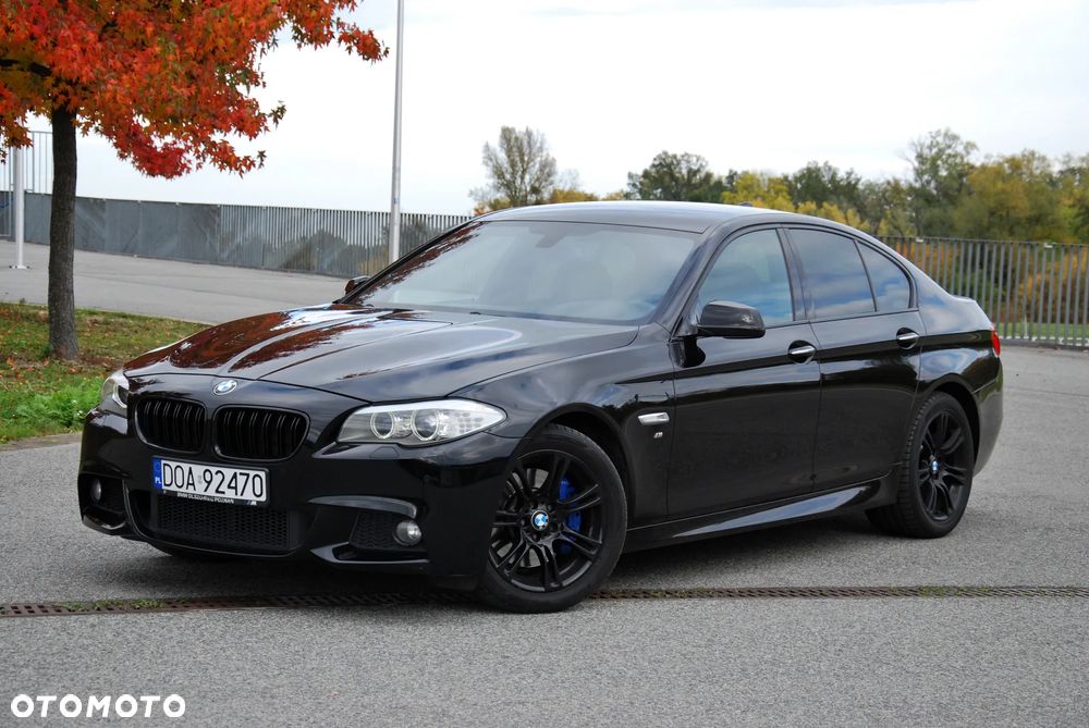 BMW Seria 5 525d xDrive - 2