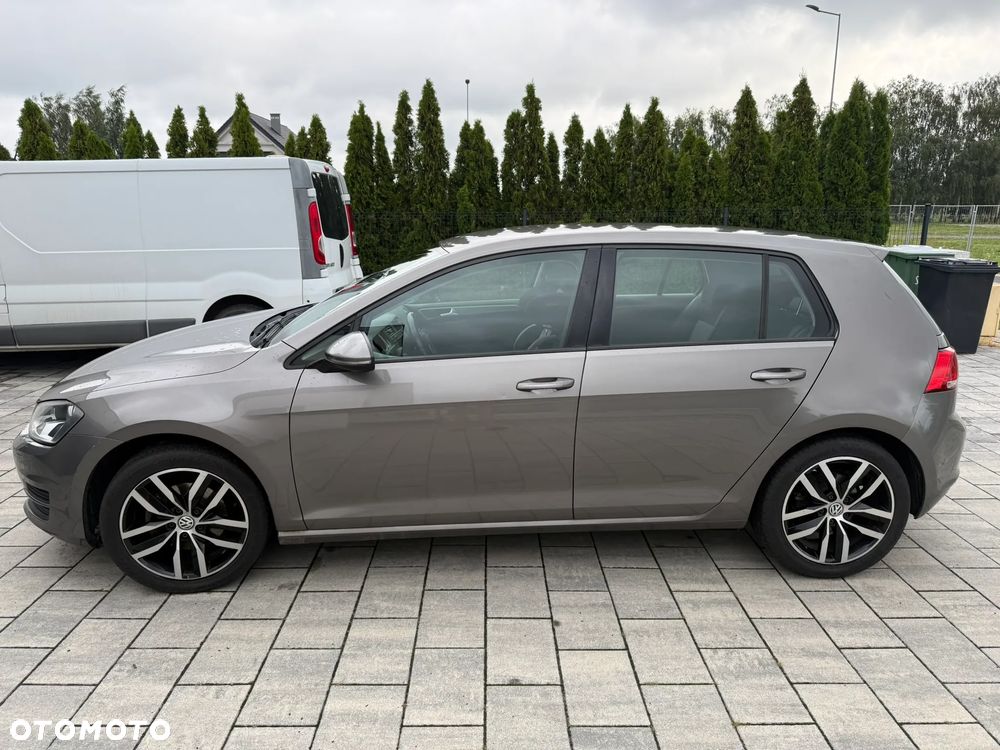 Volkswagen Golf 1.4 TSI BMT Highline - 2