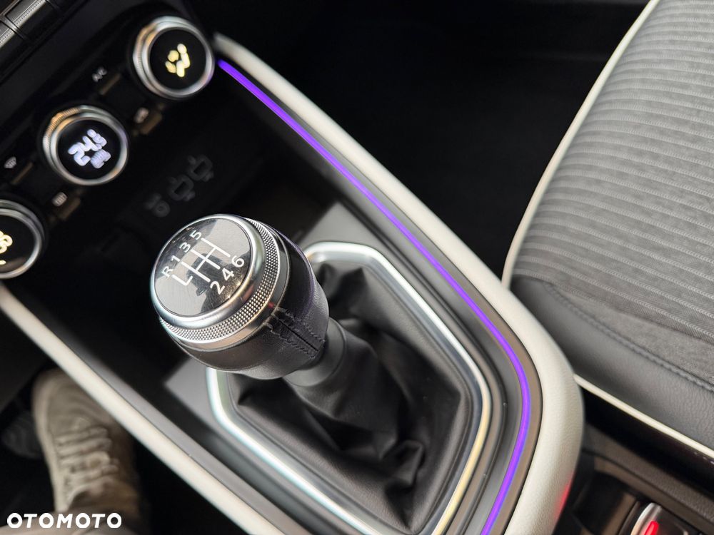 Renault Clio BLUE dCi 100 INTENS - 23