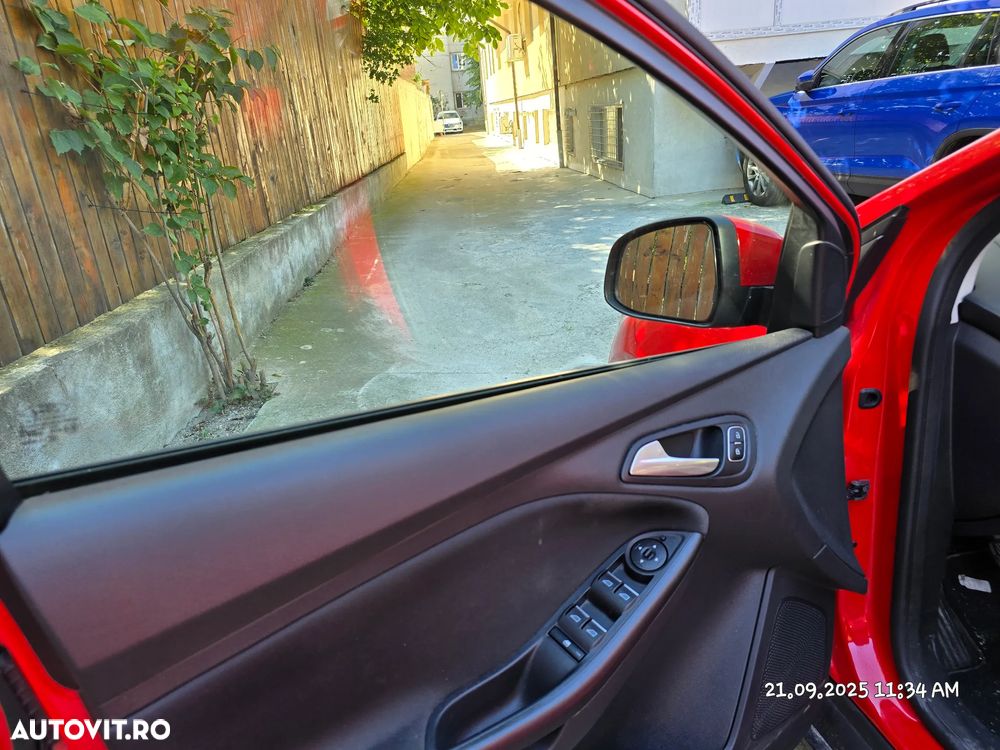 Ford Focus 1.0 EcoBoost Trend - 14