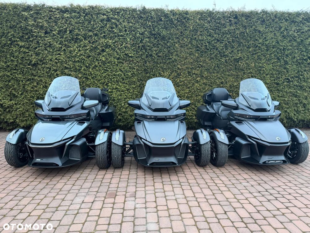 Can-Am Spyder - 7