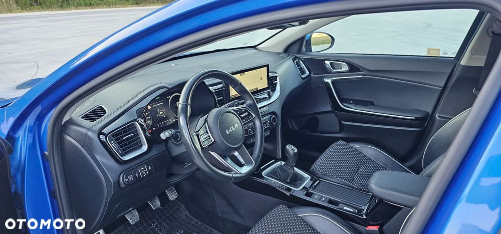 Kia Ceed 1.5 T-GDI L Business Line - 12
