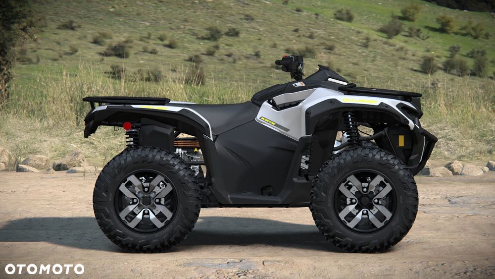 Can-Am Outlander - 5