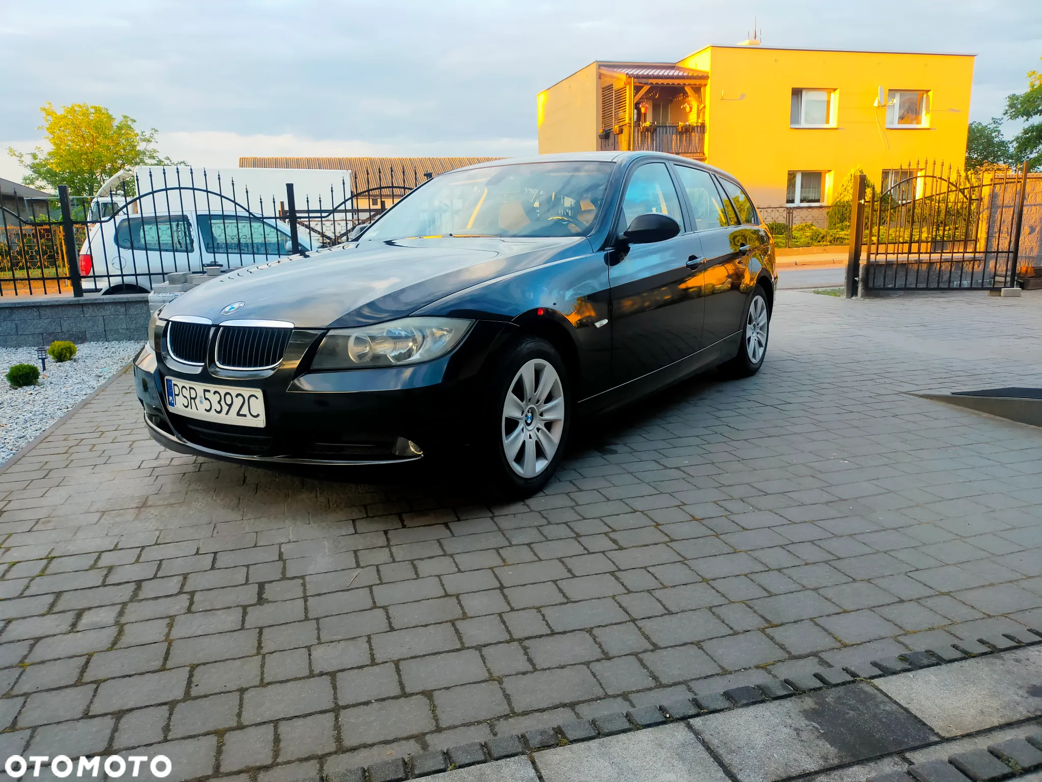 BMW Seria 3 320d DPF Touring - 7