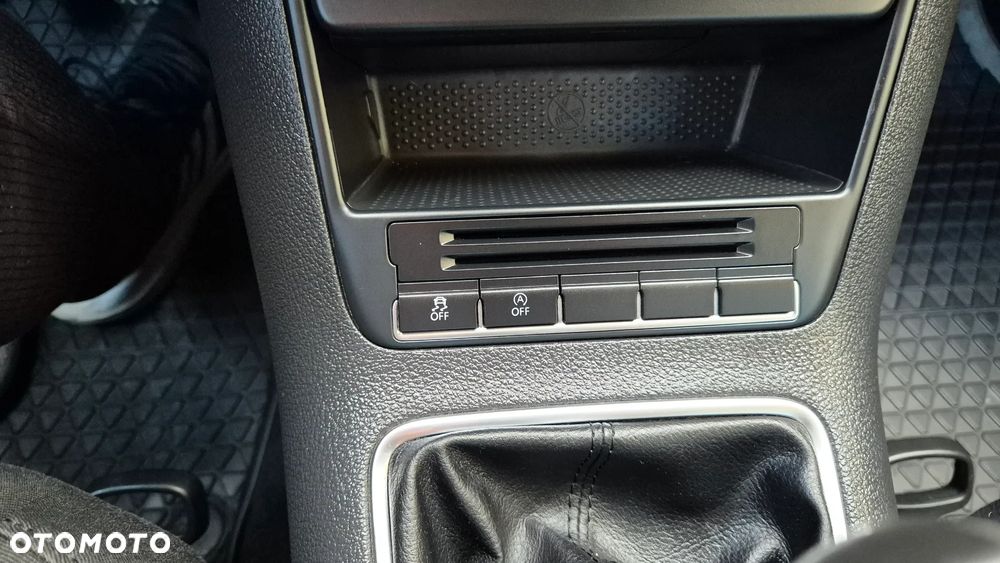 Volkswagen Tiguan 2.0 TDI DPF BlueMotion Technology Sport & Style - 20
