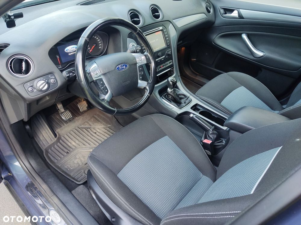 Ford Mondeo - 3