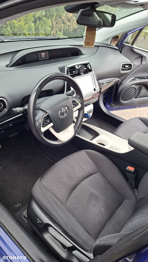 Toyota Prius 1.8 Hybrid Prestige - 2