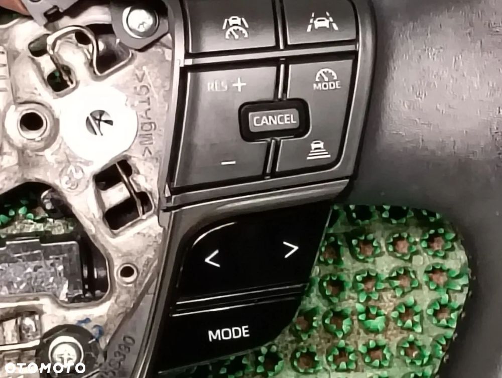 TOYOTA C-HR od 2023r Kierownica - 3