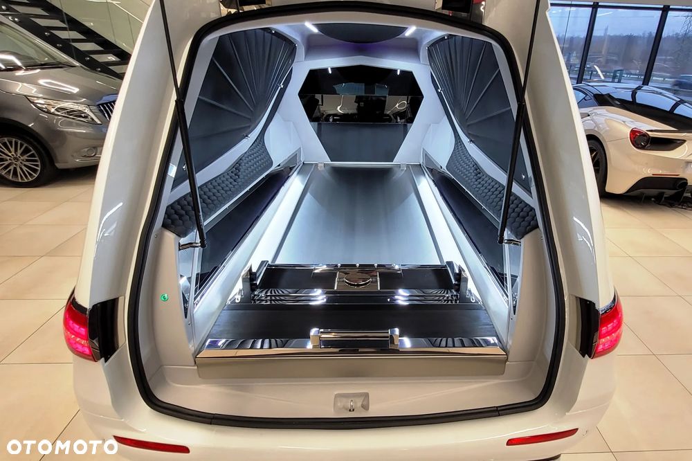 Mercedes-Benz Klasa E 200 - 8