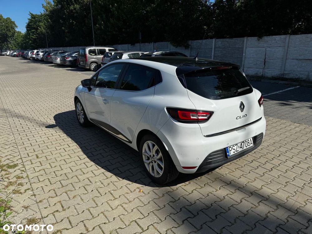 Renault Clio - 2