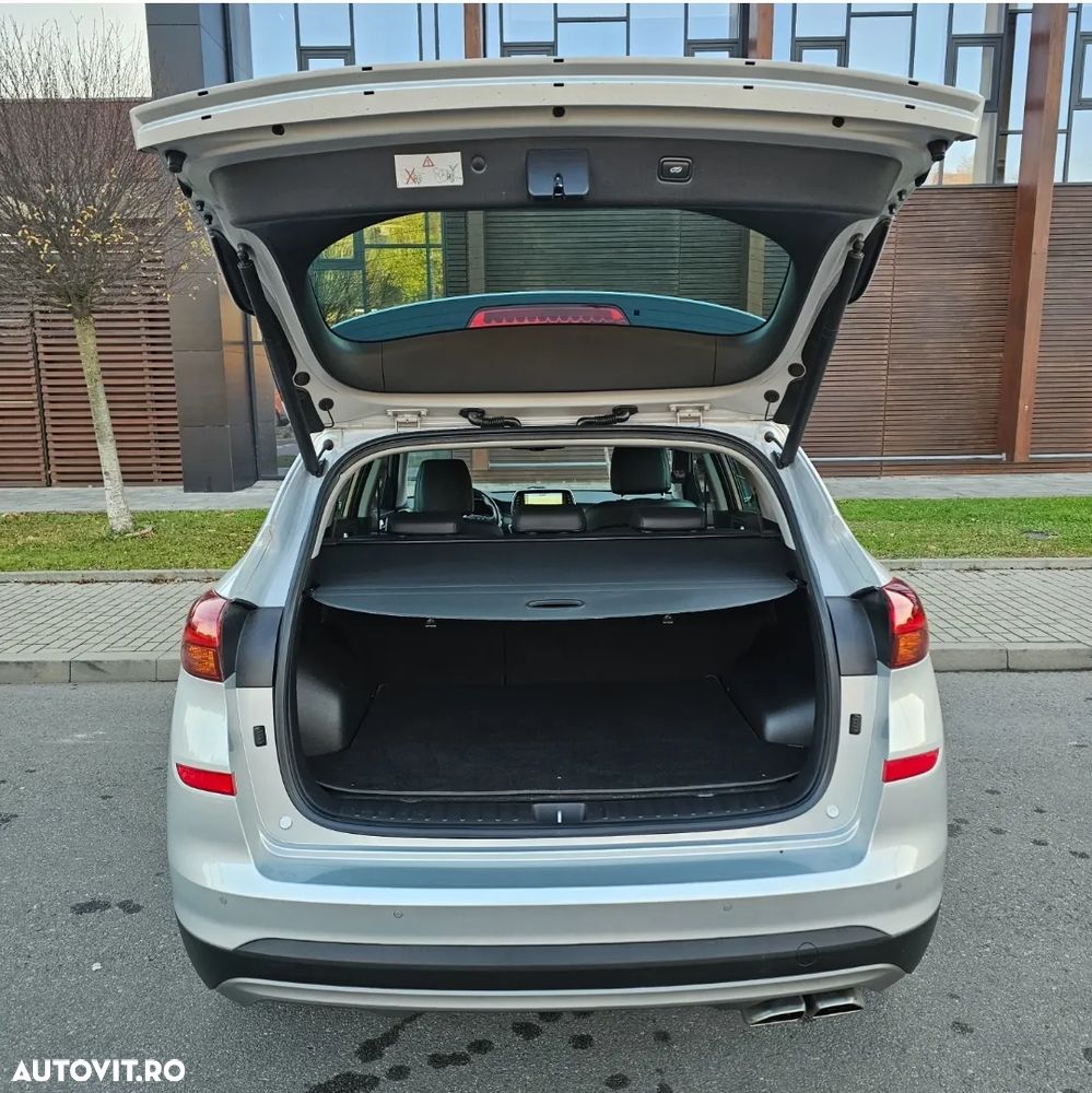 Hyundai Tucson 1.6 T-GDi 4WD 7DCT Luxury Pack+ - 17