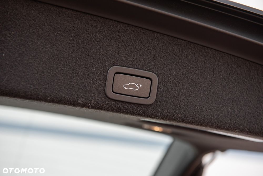 Volvo XC 60 - 33