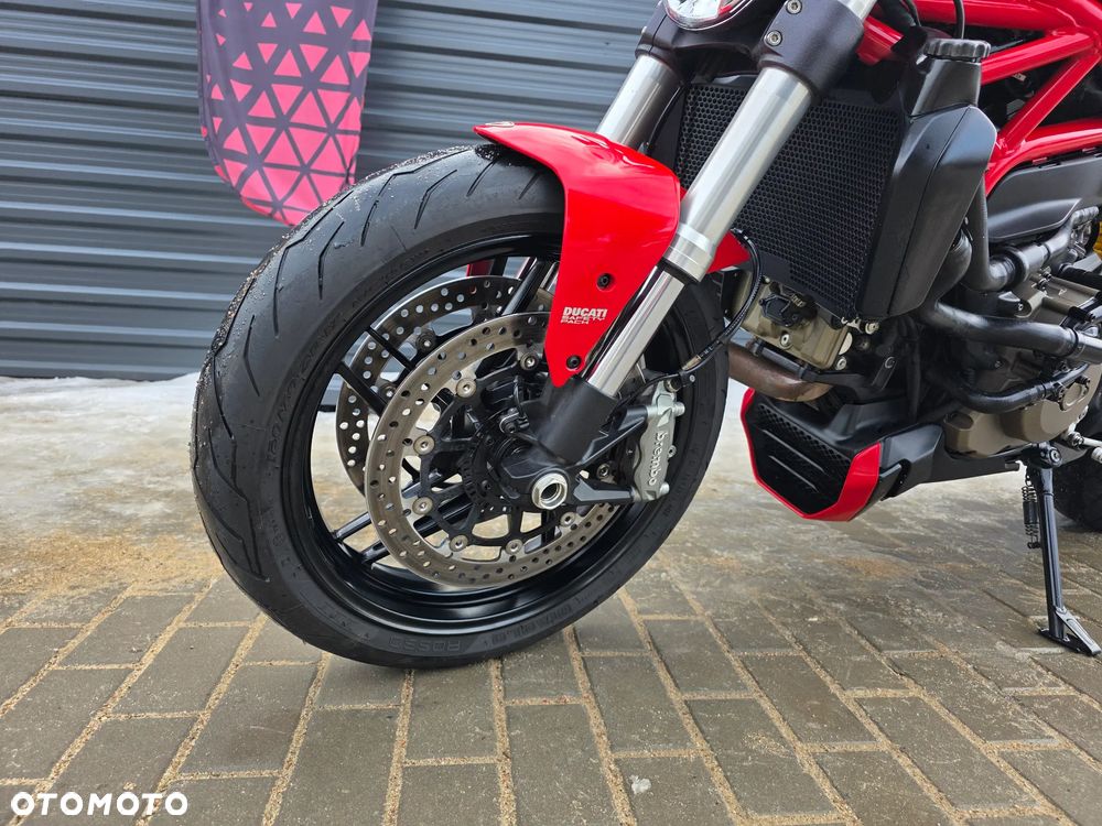 Ducati Monster - 13