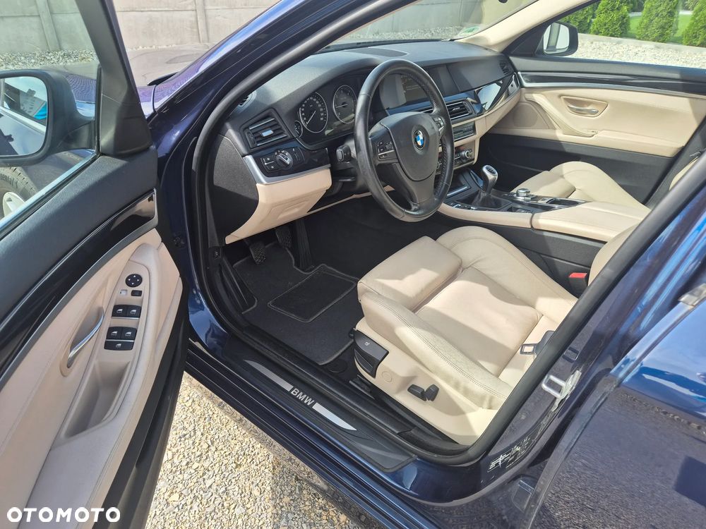 BMW Seria 5 520d - 10