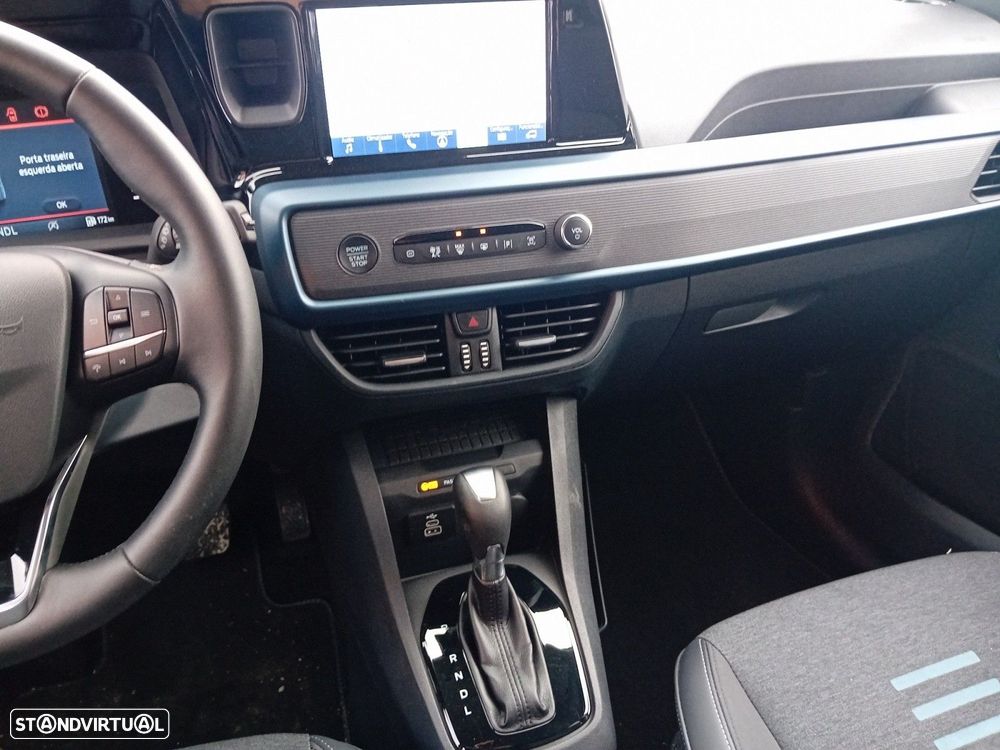 Ford Tourneo Courier 1.0 EcoBoost Active DCT - 11