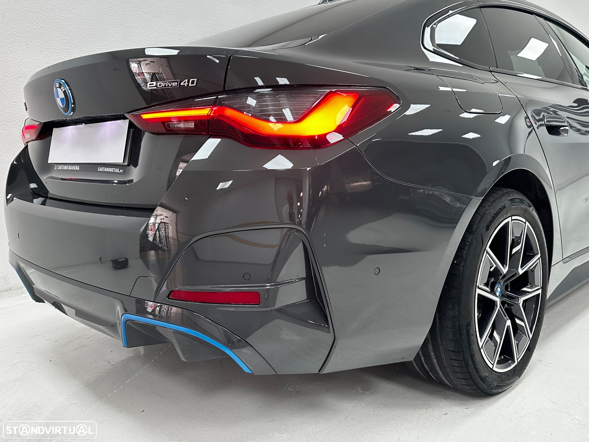 BMW i4 eDrive40 Edição Desportiva M - 21