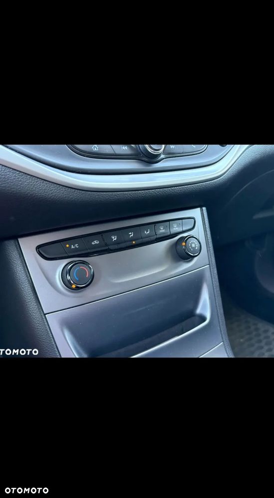 Opel Astra V 1.6 CDTI Essentia - 12