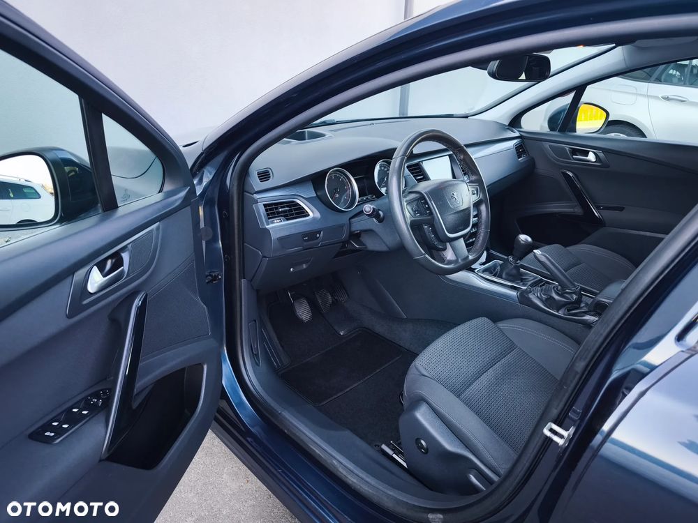 Peugeot 508 HDi FAP 140 Allure - 16