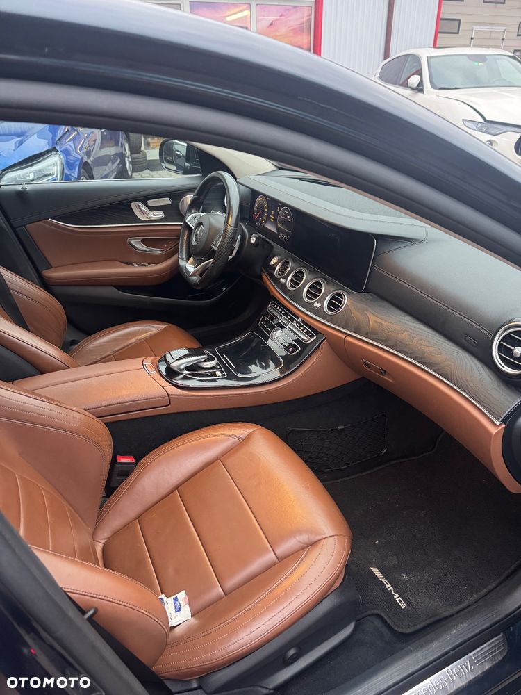 Mercedes-Benz Klasa E 350 d 4-Matic 9G-TRONIC - 6
