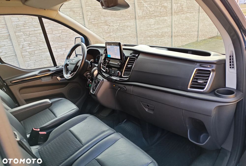 Ford Transit Custom - 11