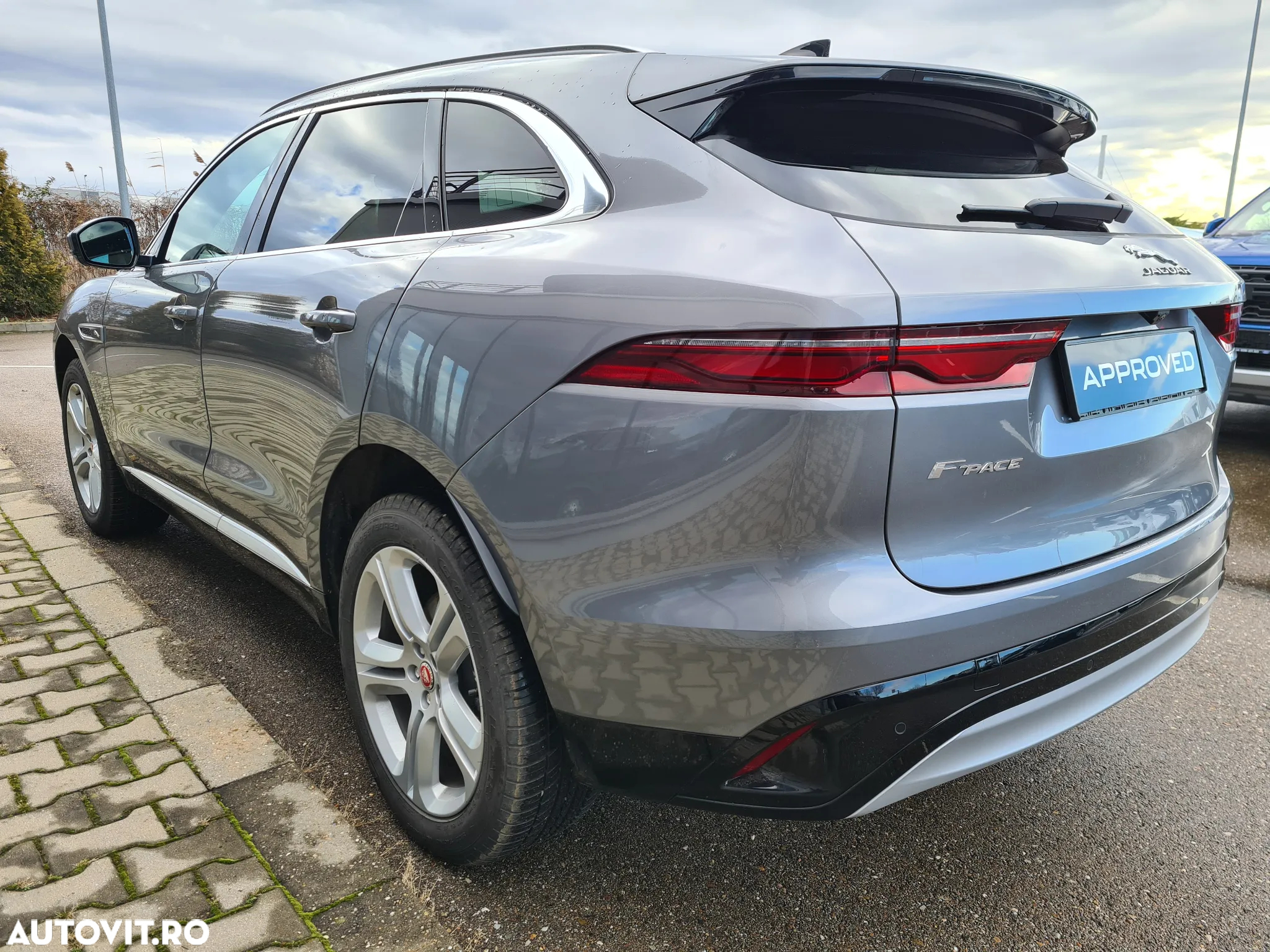 Jaguar F-Pace D200 AWD SE - 3