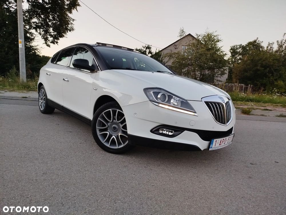 Lancia Delta 1.6 MJ Silver - 3