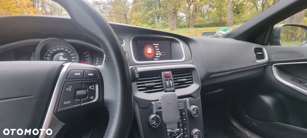 Volvo V40 T3 Geartronic Momentum - 13