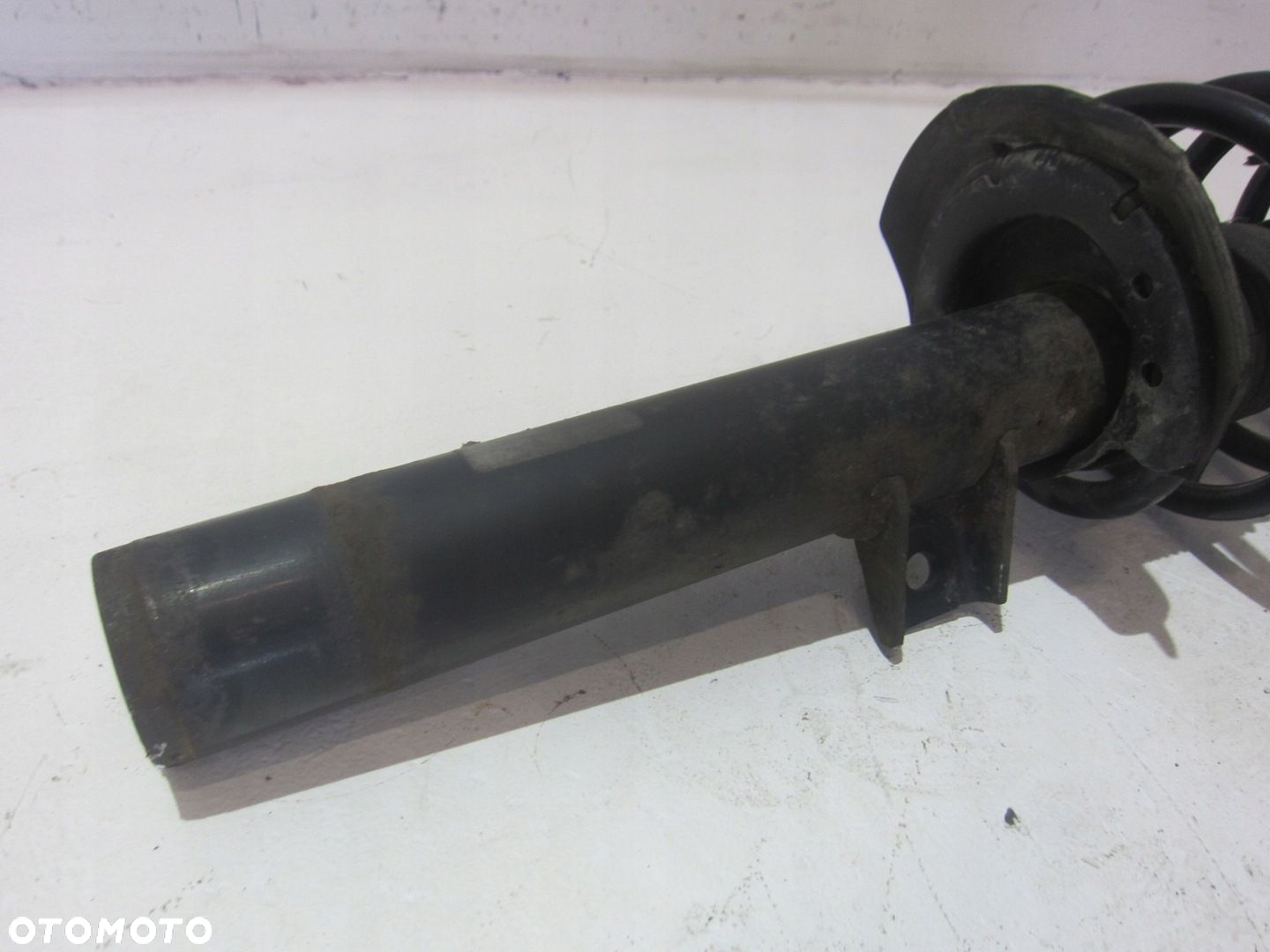 BMW X3 F25 X4 F26 AMORTYZATOR LEWY PRZEDNI PRZÓD 3.0D 3.5i N55 N57 6796409 - 3