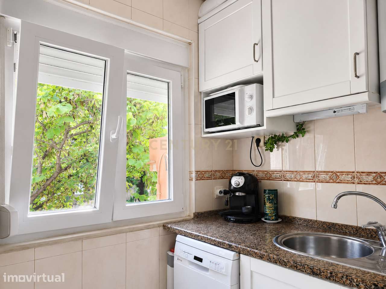 Apartamento T3 Renovado com 2 Casas de Banho | Olivais, Lisboa - Grande imagem: 4/18