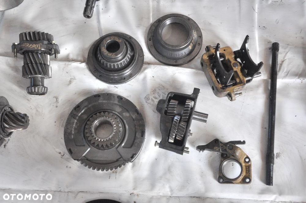 WAŁEK TRYB TARCZKI ZĘBATKA JOHN DEERE 6600 - 6