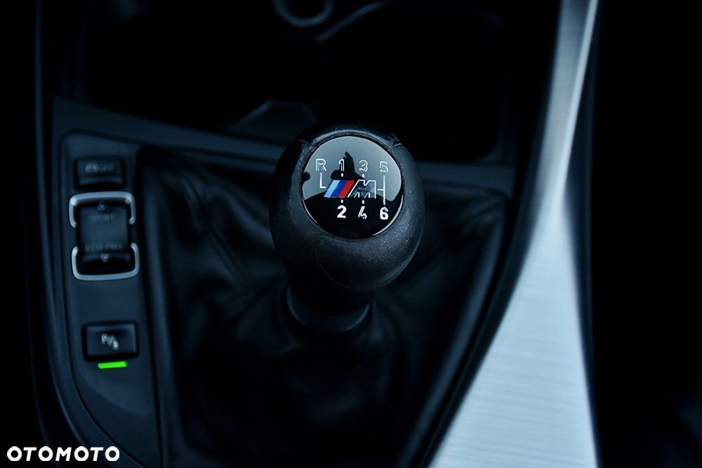 BMW Seria 1 118d Urban Line - 26