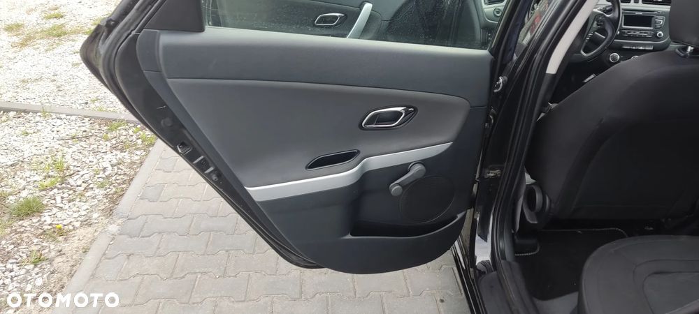 Kia Ceed 1.4 CVVT - 25