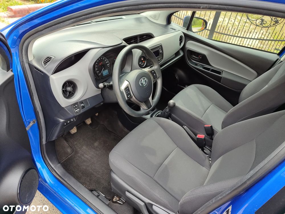 Toyota Yaris 1.0 Active - 8