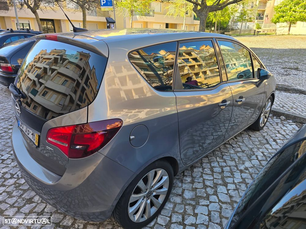 Opel Meriva 1.3 CDTI Cosmo - 2