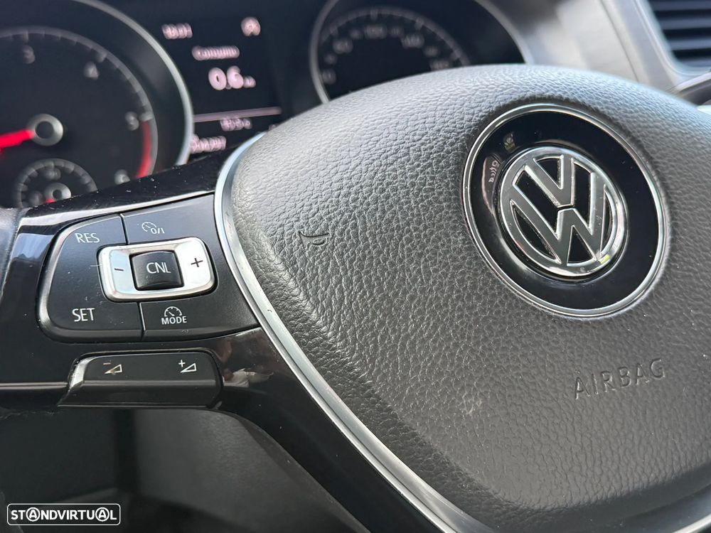 VW Golf 1.6 TDi BlueMotion Trendline - 15