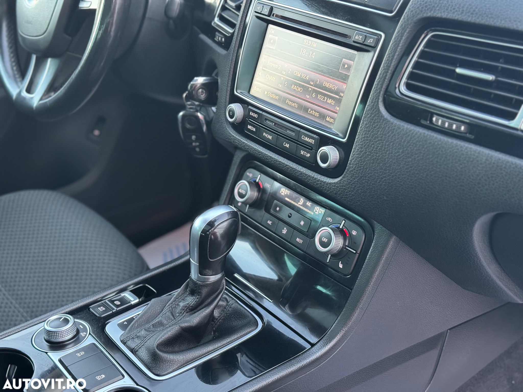 Volkswagen Touareg 3.0 V6 TDI SCR Blue Motion DPF Automatik - 10