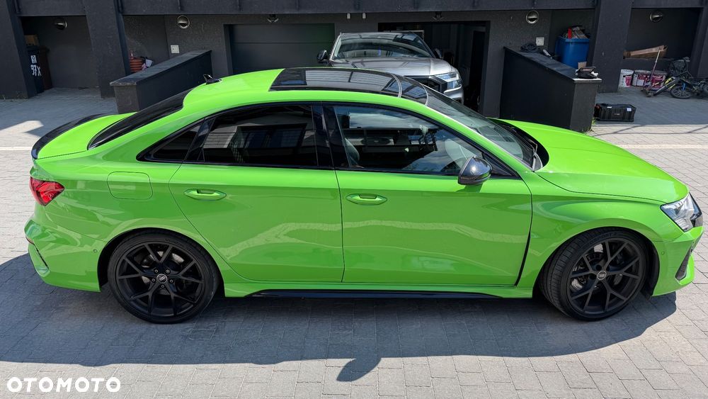 Audi RS3 Limousine - 9