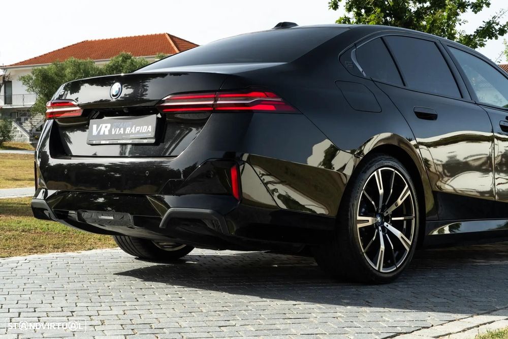 BMW i5 eDrive40 Pack Desportivo M - 34