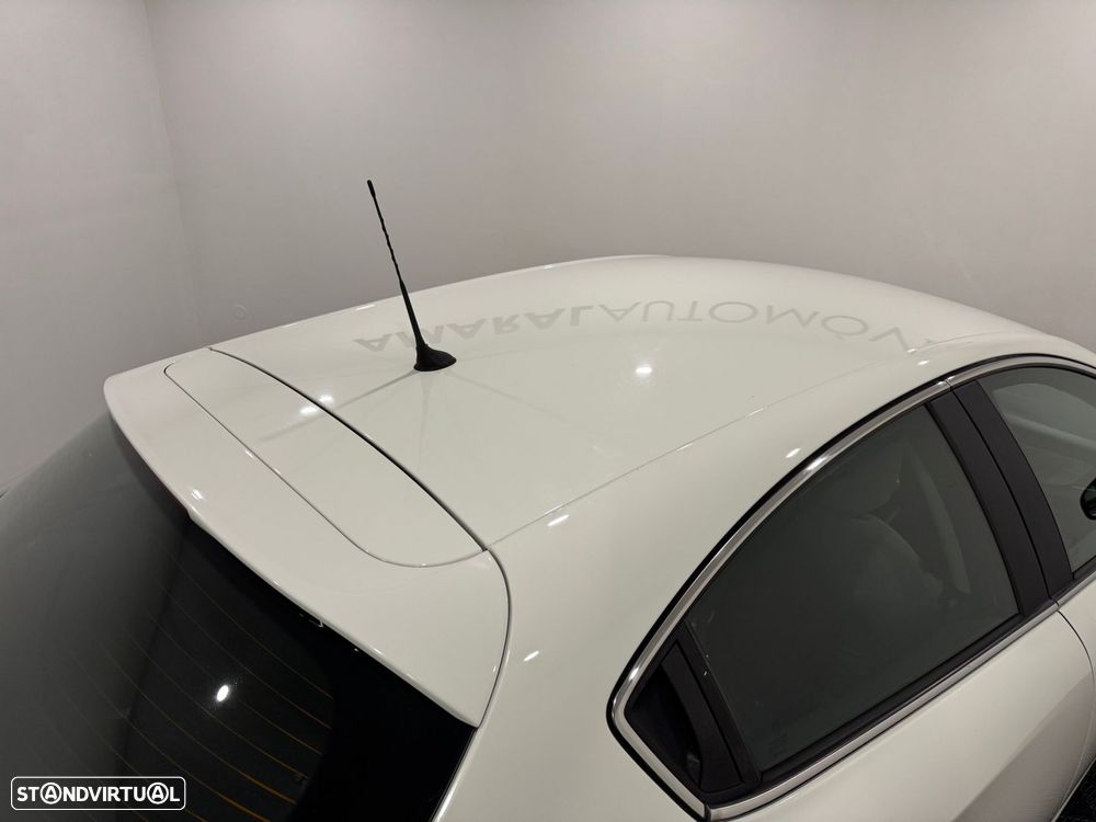 Alfa Romeo Giulietta 1.6 JTDM Distinctive - 23