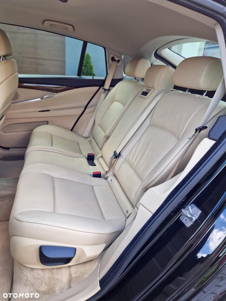 BMW 5GT 535i - 5