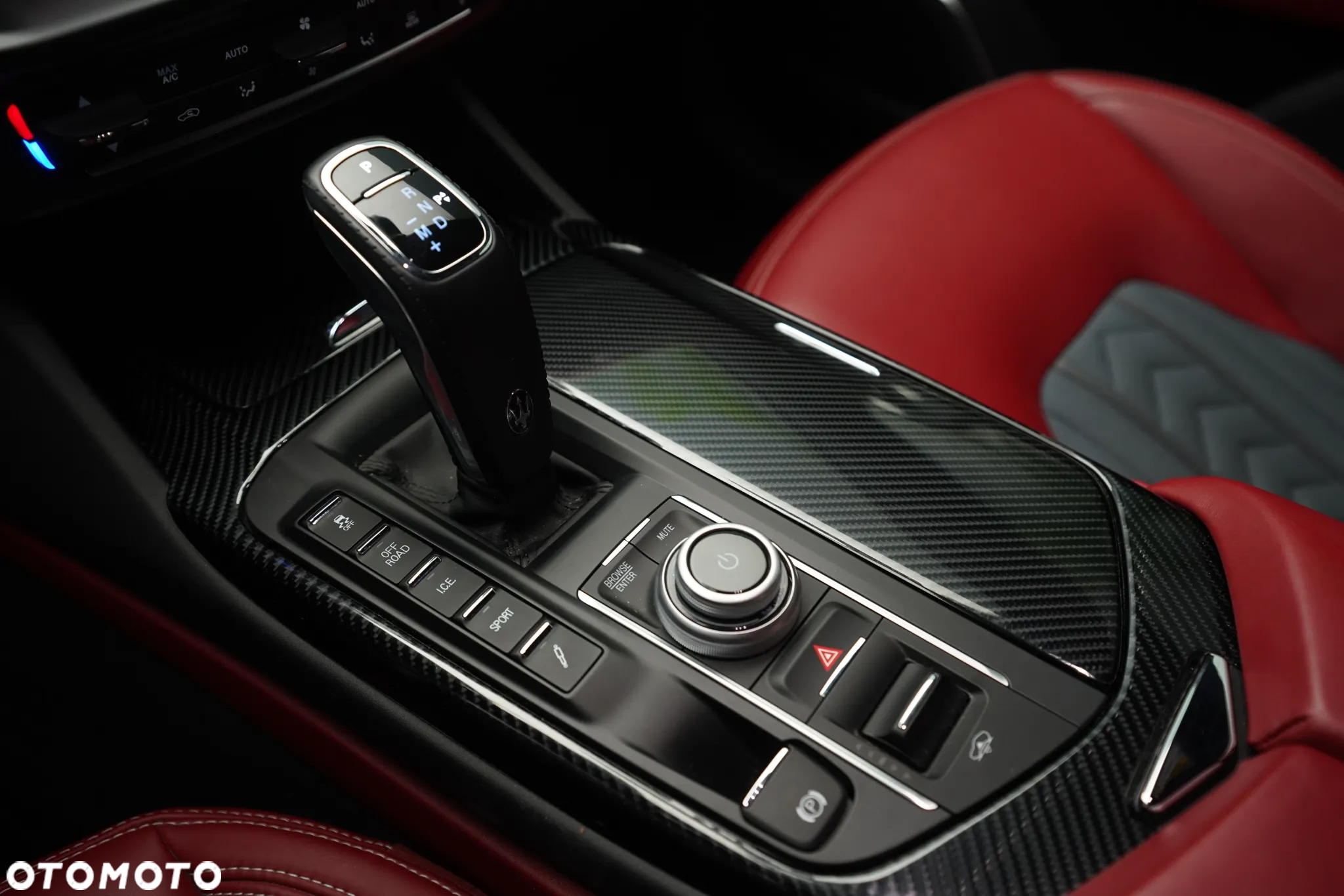 Maserati Levante Granlusso - 23