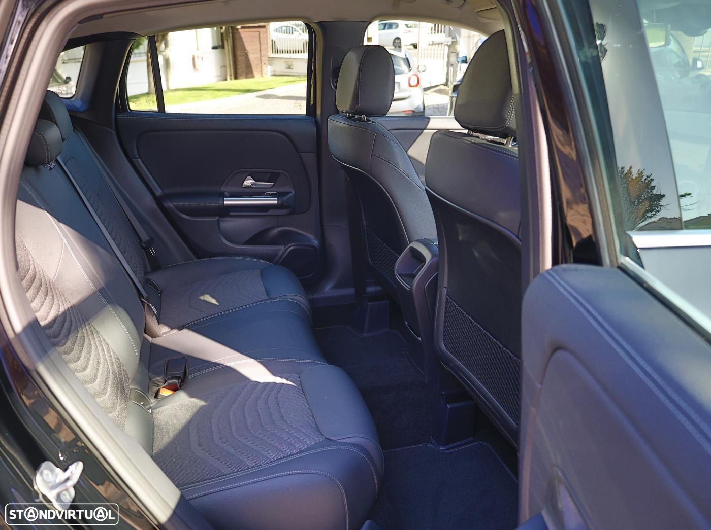 Mercedes-Benz GLA 250 e Progressive - 8