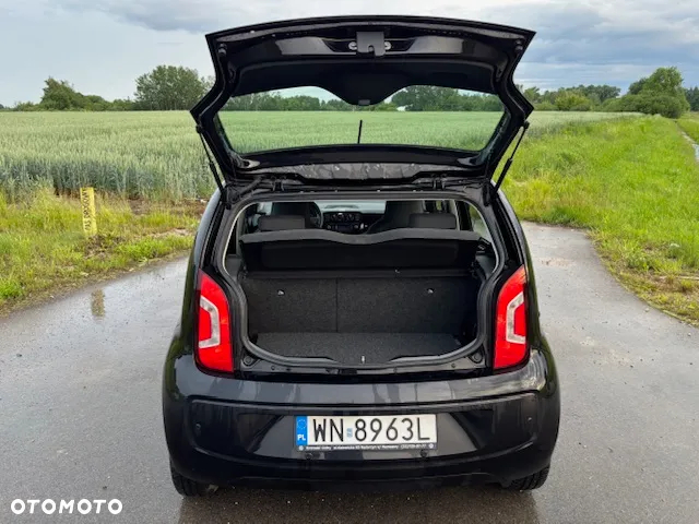 Volkswagen up! 1.0 high - 6