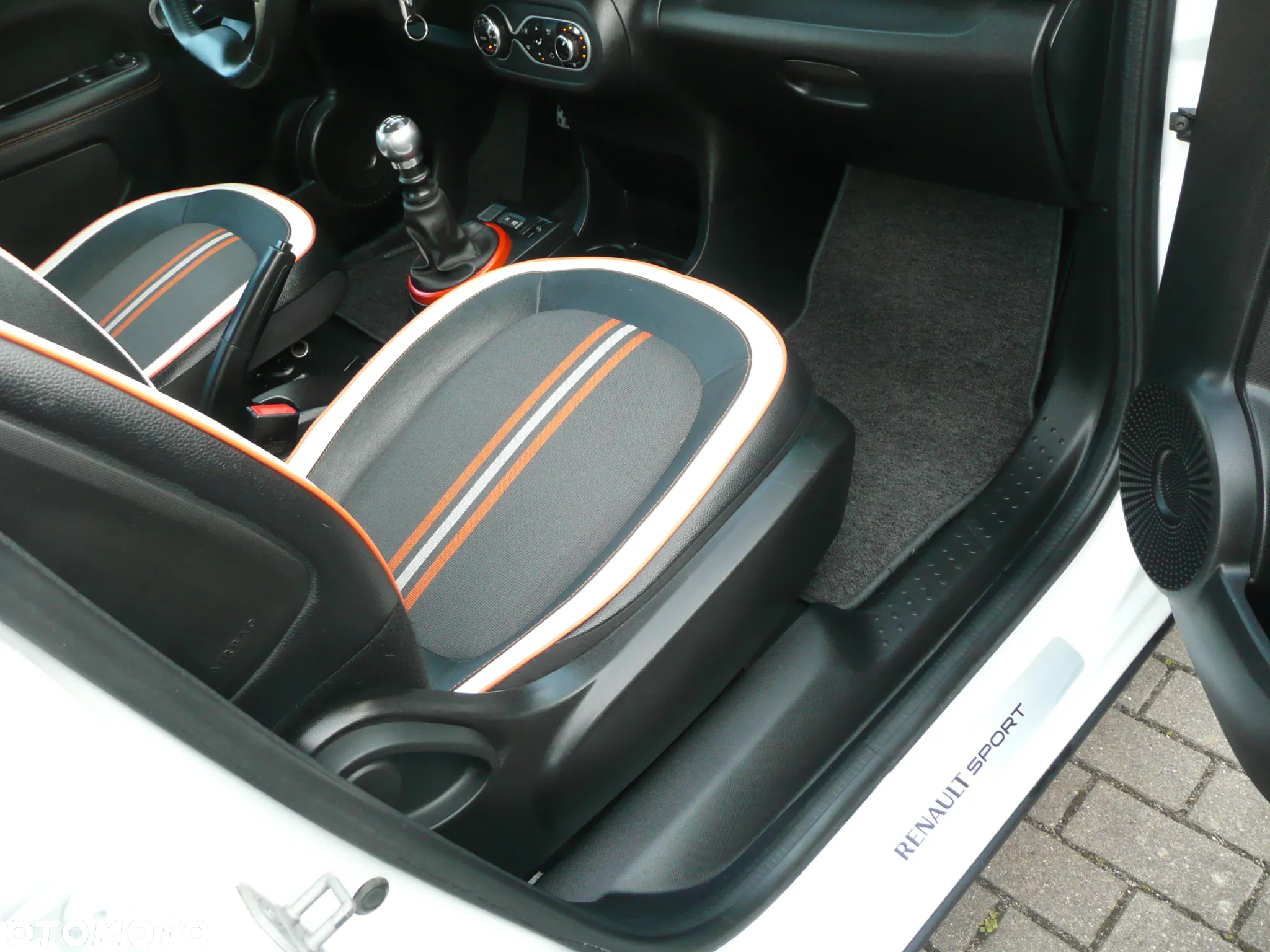 Renault Twingo Energy TCe 110 GT - 11
