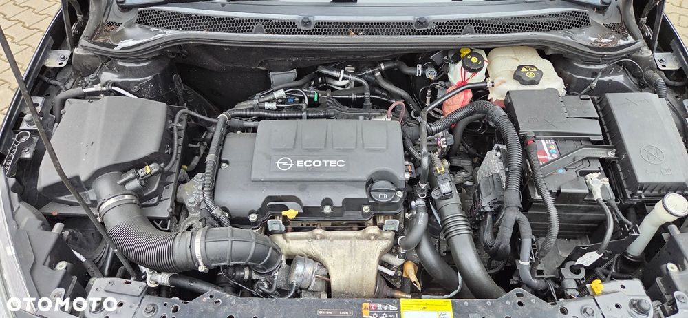 Opel Astra 1.4 Turbo Active - 17