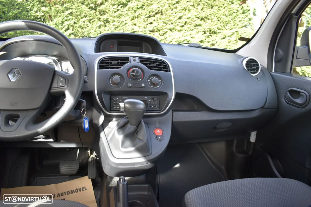 Renault Kangoo E-Tech - 7