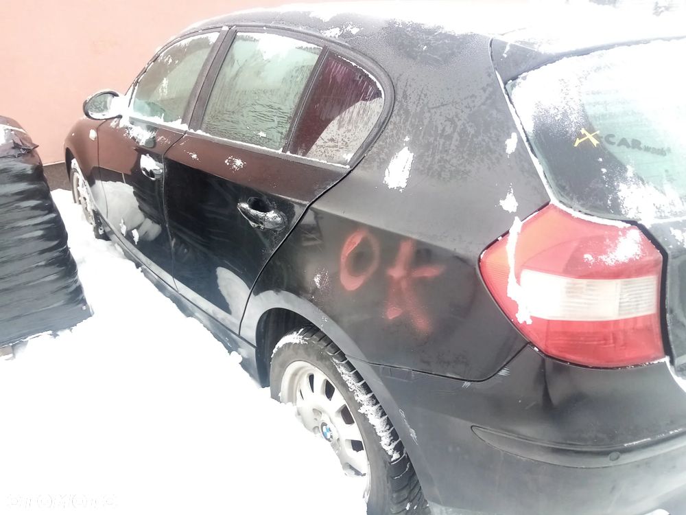 BMW E87 04-07 118D M47D20 - ZDERZAK TYL TYLNI 668/9 SCHWARZ II - 11