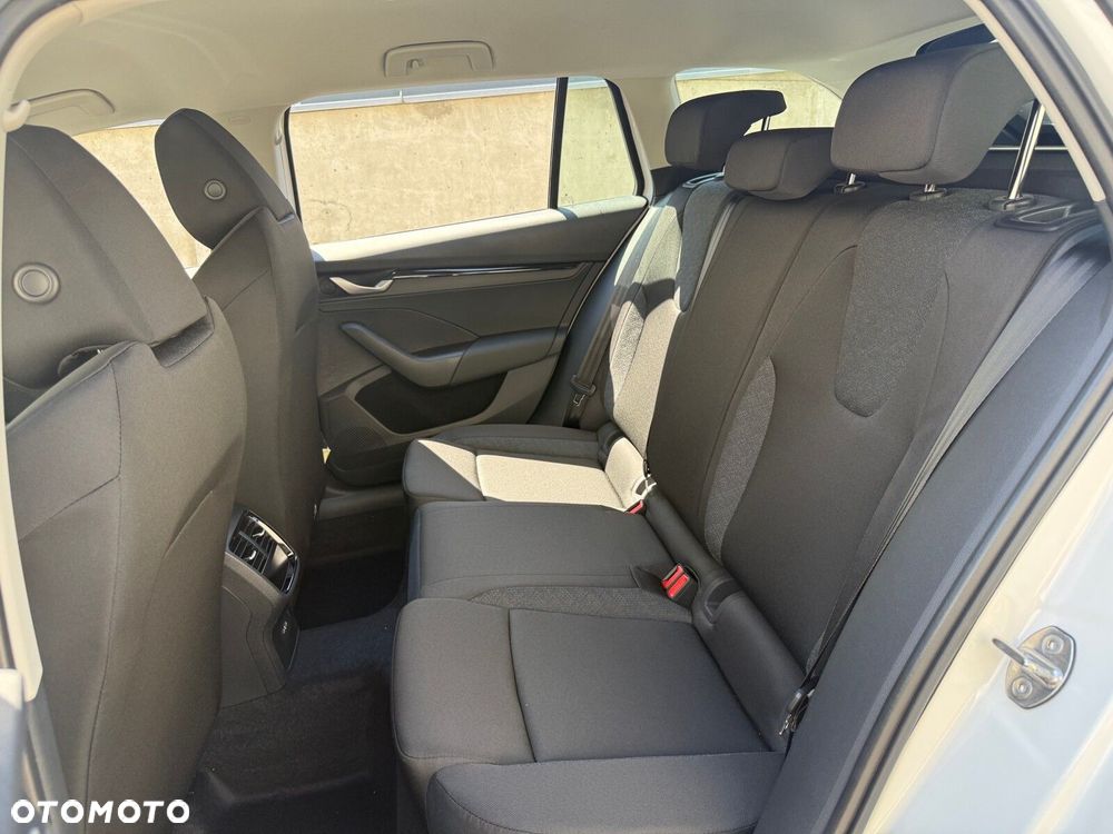 Skoda Octavia 1.5 TSI Drive Essence - 23